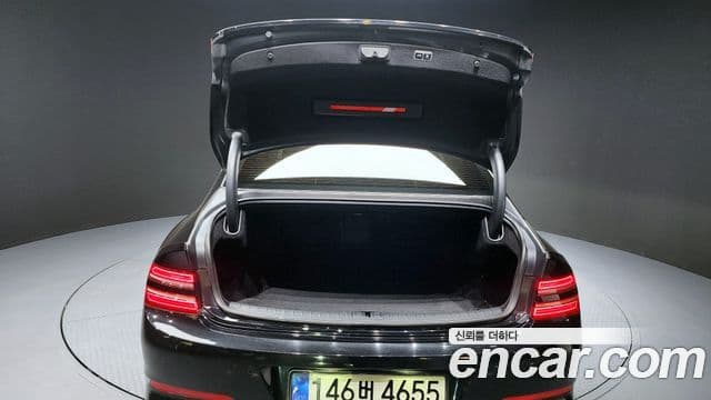 Genesis Electrified G80 2020 — ფოტო 19/20