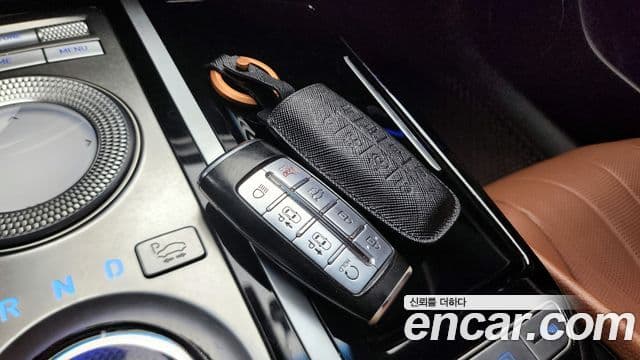 Genesis G80 2020 — Şəkil 13/32