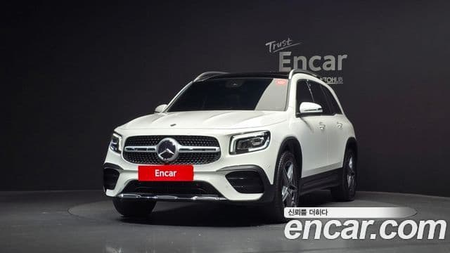 Mercedes-Benz GLB-Class 2021 — Фото 3/20