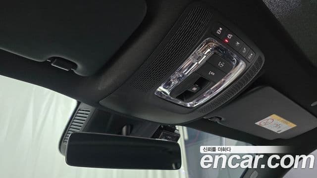 Mercedes-Benz GLB-Class 2021 — Фото 20/20