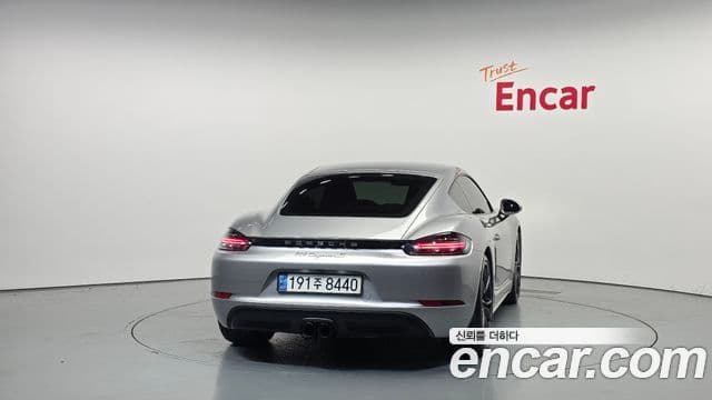 Porsche 718 Cayman 2018 — Şəkil 4/20