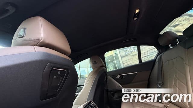 BMW 5 Series 2024 — Şəkil 12/19