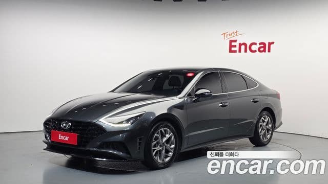 Hyundai Sonata 2021 — Фото 1/20