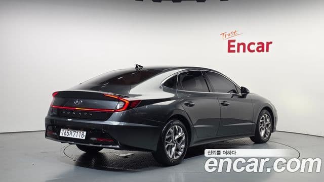 Hyundai Sonata 2021 — Фото 2/20