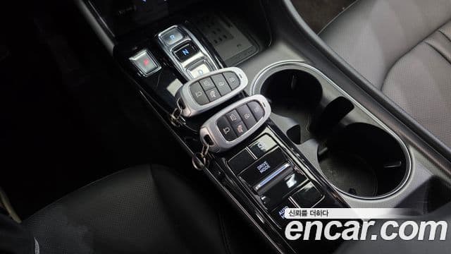 Hyundai Sonata 2021 — Фото 9/20