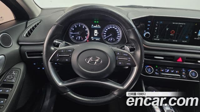 Hyundai Sonata 2021 — Фото 13/20