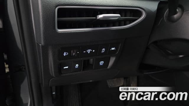 Hyundai Sonata 2021 — Фото 14/20