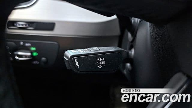 Audi Q7 2019 — ფოტო 18/20