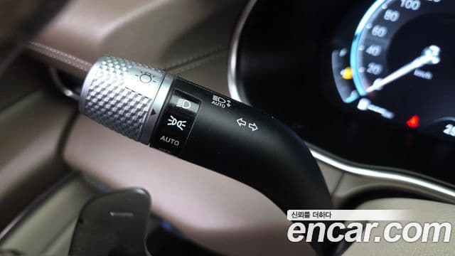 Genesis GV80 2022 — ფოტო 6/32