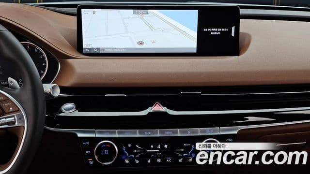 Genesis Electrified G80 2021 — Şəkil 14/20