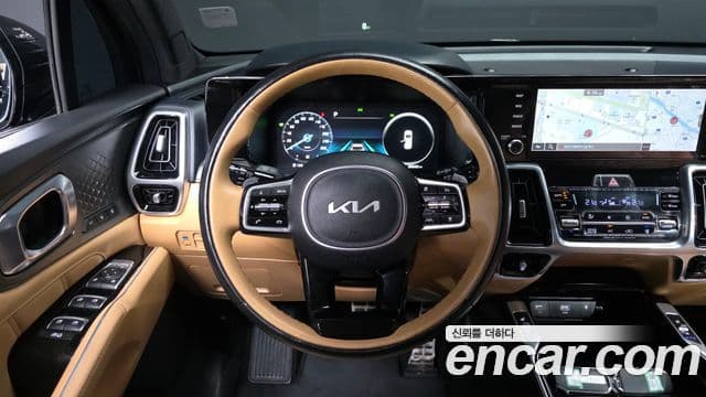 Kia Sorento 2022 — ფოტო 14/20