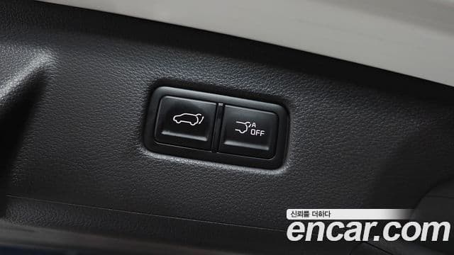 Kia Carnival 2023 — Фото 20/20