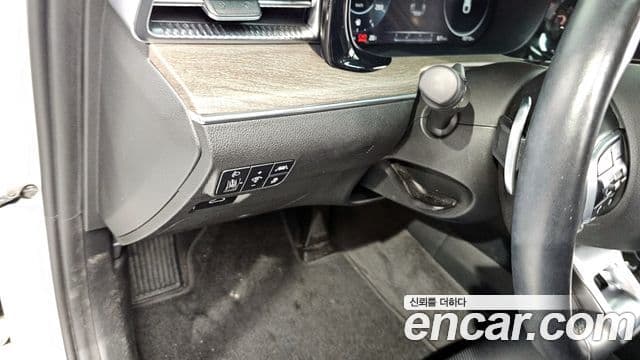 Kia K5 2020 — Şəkil 17/20