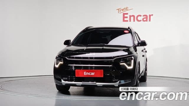 Kia Niro 2022 — фото 3 из 20