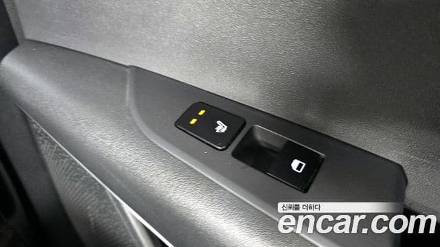 Kia Niro 2022 — Şəkil 19/20