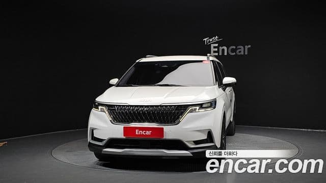 Kia Carnival 2022 — Фото 3/20