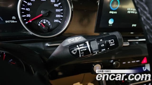 Kia Carnival 2022 — Фото 16/20