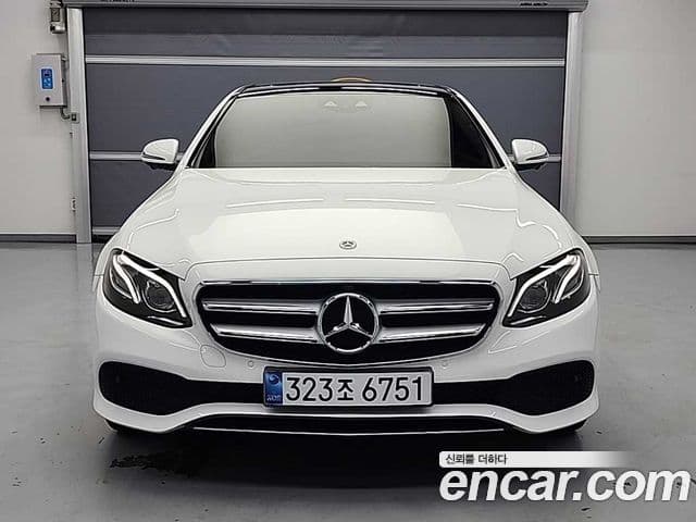 Mercedes-Benz E-Class 2019 — ფოტო 1/19