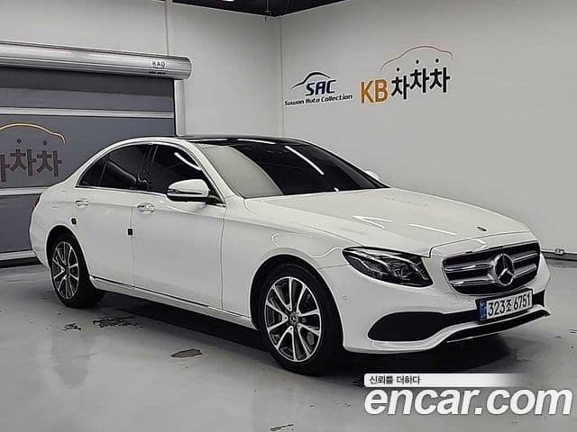 Mercedes-Benz E-Class 2019 — ფოტო 3/19