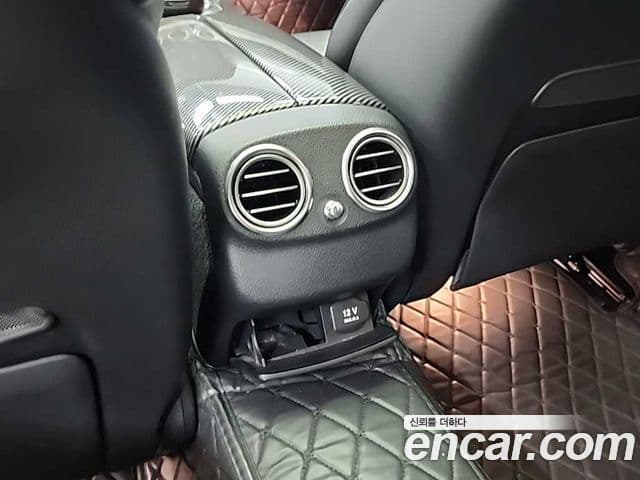 Mercedes-Benz E-Class 2019 — ფოტო 12/19