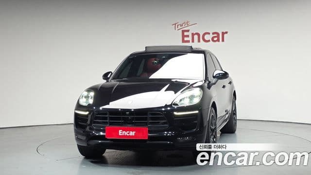 Porsche Macan 2018 — Şəkil 3/20