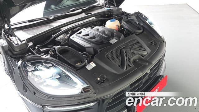 Porsche Macan 2018 — Şəkil 6/20