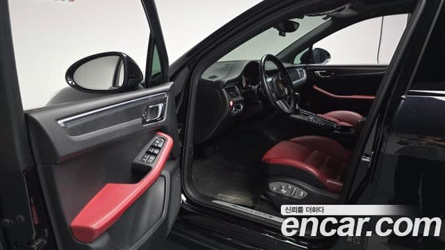 Porsche Macan 2018 — Şəkil 10/20
