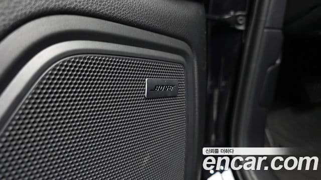 Porsche Macan 2018 — Şəkil 17/20