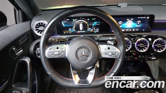 Mercedes-Benz A-Class 2021 — Фото 15/20