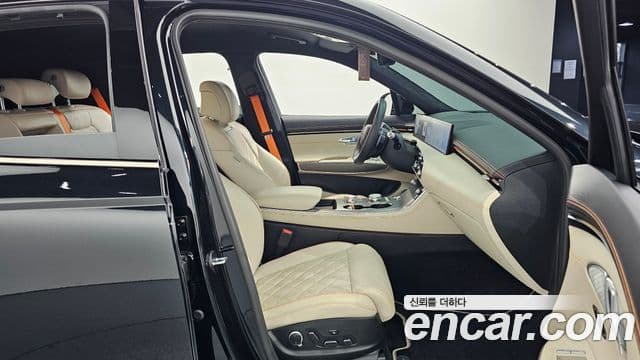 Genesis GV70 2025 — ფოტო 11/20