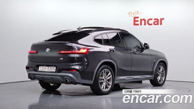 BMW X4 2020 — Фото 2/20