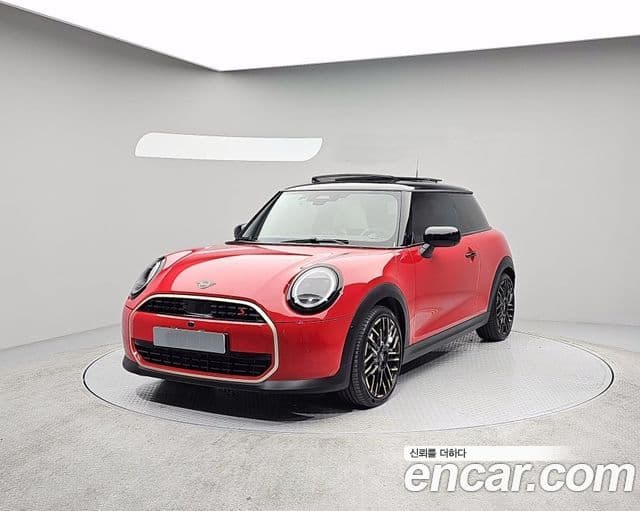 Mini Cooper S 2025 — Фото 20/20