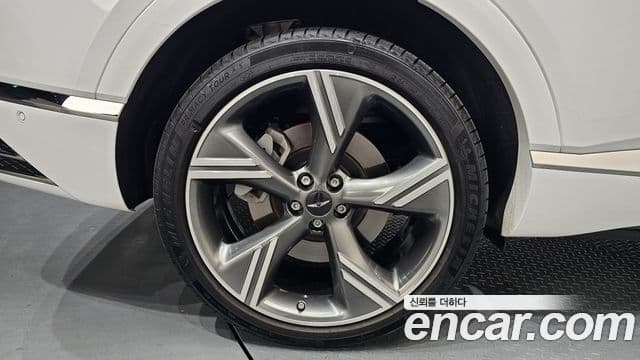 Genesis GV80 2024 — ფოტო 5/20