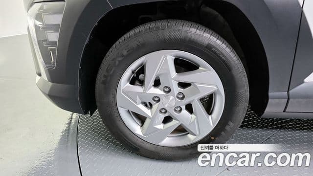 Hyundai Kona 2024 — ფოტო 5/20