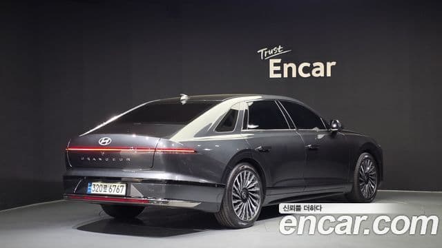 Hyundai Grandeur 2022 — фото 2 из 20