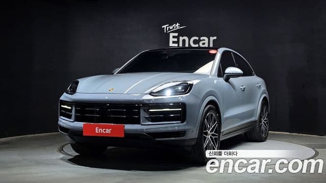 Porsche Cayenne 2024 — Фото 1/20