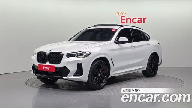 BMW X4 2025 — Фото 1/20