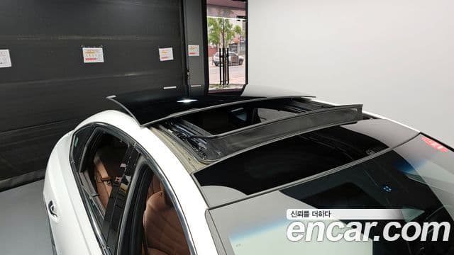 Genesis Electrified G80 2021 — ფოტო 19/20