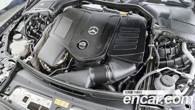Mercedes-Benz C-Class 2023 — Şəkil 6/20
