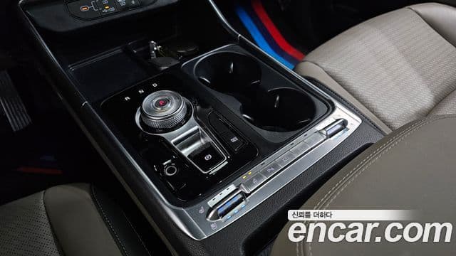Kia Carnival 2025 — Фото 9/20
