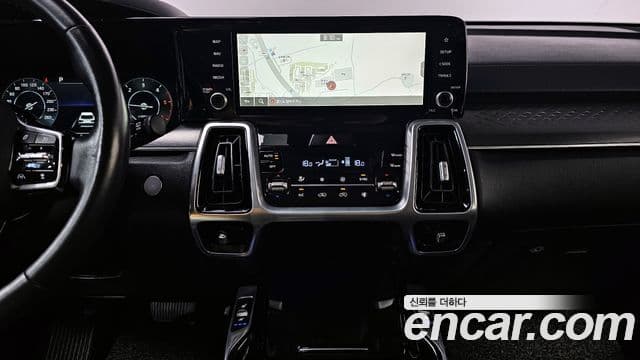 Kia Sorento 2020 — ფოტო 13/20