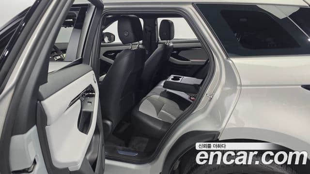 Land Rover Range Rover Evoque 2025 — Şəkil 11/20