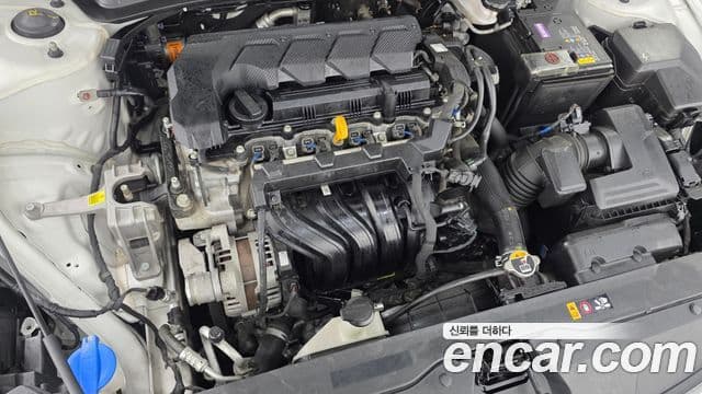 Hyundai Avante 2020 — Şəkil 6/20