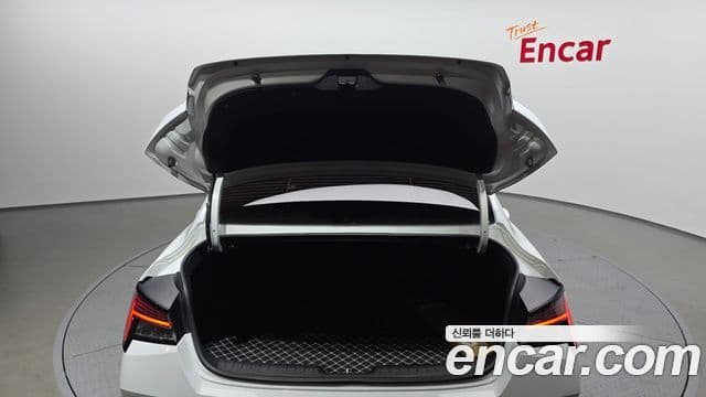 Hyundai Avante 2020 — Şəkil 20/20