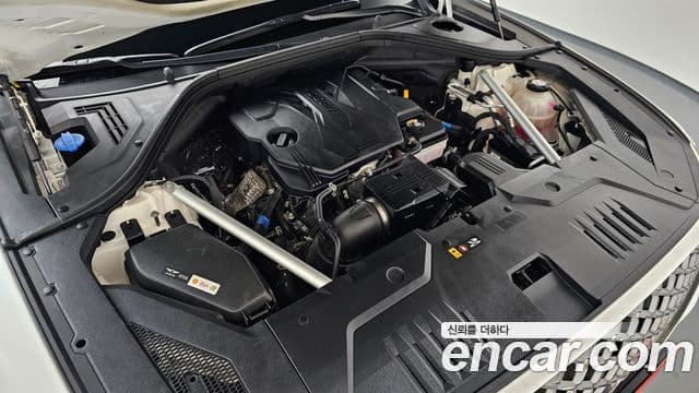 Genesis GV70 2022 — Şəkil 6/20