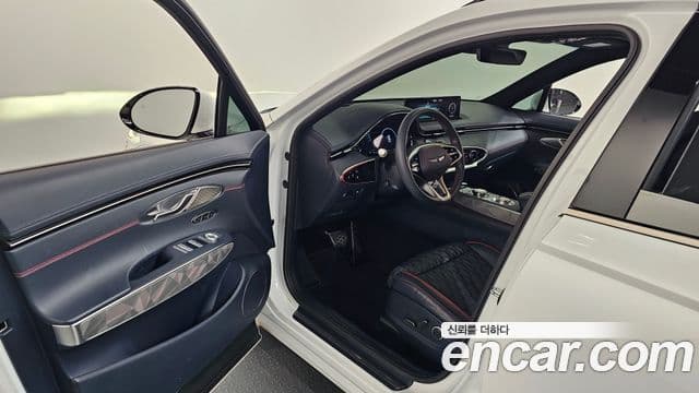 Genesis GV70 2022 — Şəkil 10/20