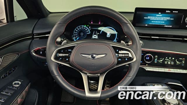 Genesis GV70 2022 — Şəkil 14/20