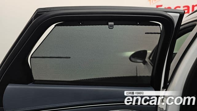 Genesis GV70 2022 — Şəkil 20/20