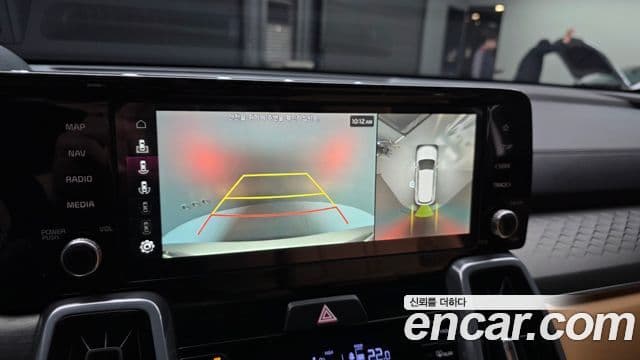Kia Sorento 2023 — Фото 19/20