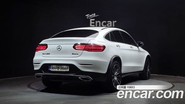 Mercedes-Benz GLC-Class 2019 — Şəkil 2/20
